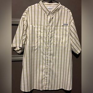Columbia button up